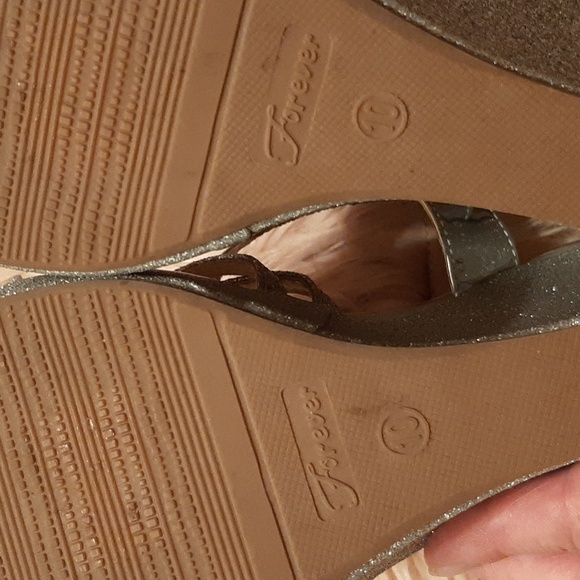 Forever Heels - Picture 4 of 4